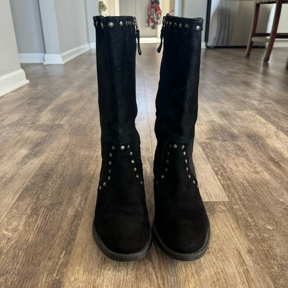 Vera Wang Lavender Label Suede Studded Almond Toe Calf Length Block Heel Boots - Picture 2 of 13